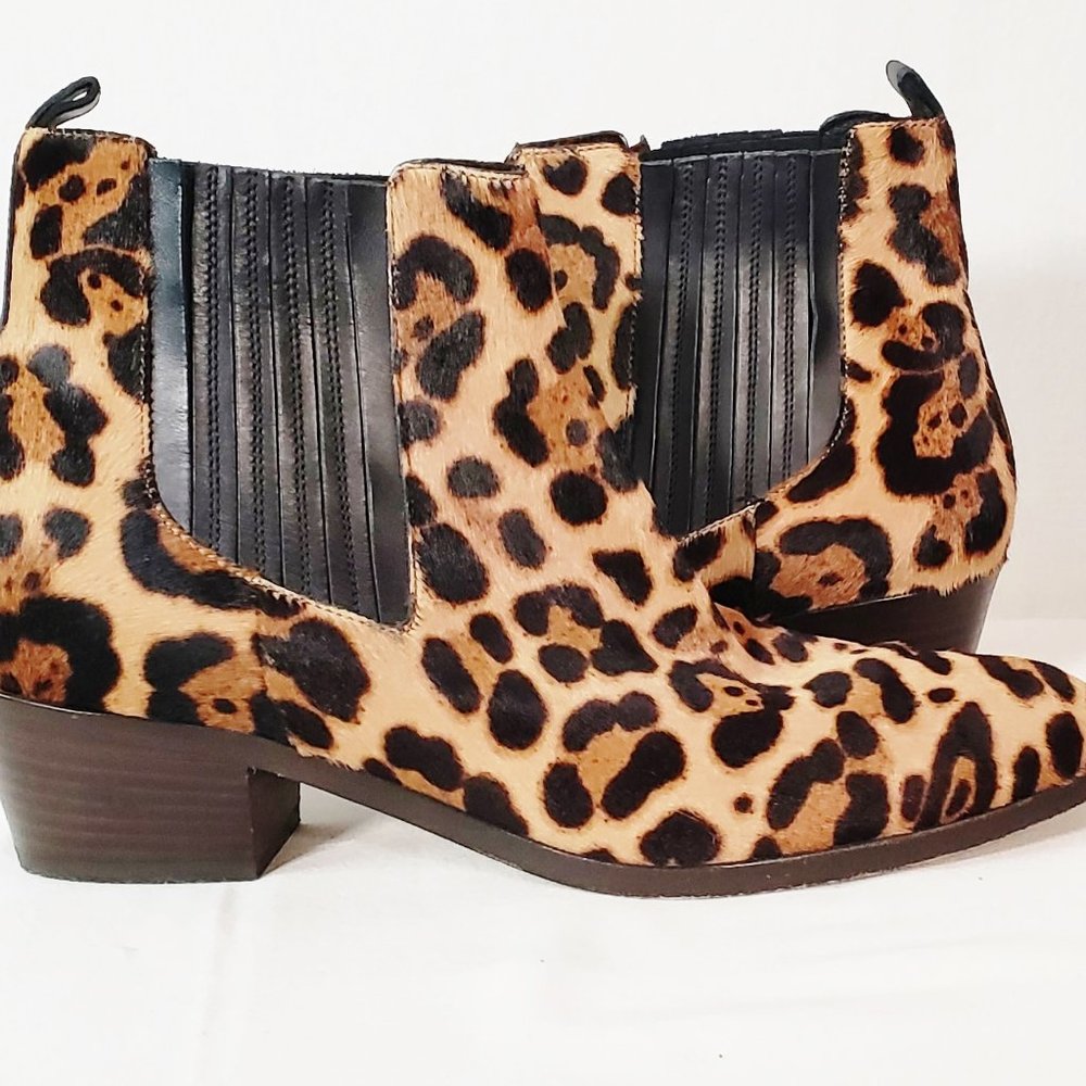 J Crew Leopard  Print Chelsea Calf Hair Ankle Boots Sz 9 Mint Hardly worn